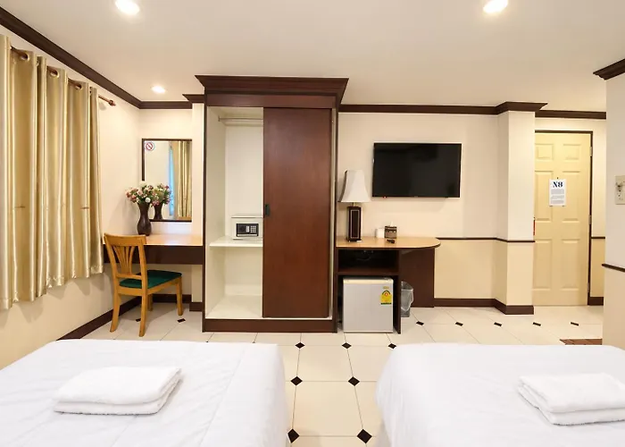 Terra Sukhumvit22 3*